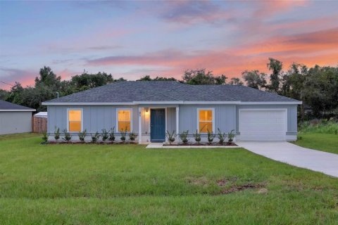 Casa en Ocala, Florida 3 dormitorios, 101.36 m2 № 2367317