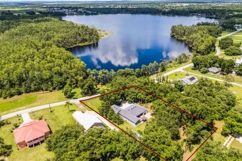House in Clermont, Florida 4 bedrooms, 207.54 sq.m. № 1808081 - photo 1