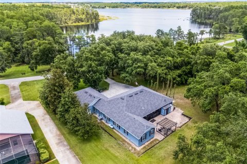 House in Clermont, Florida 4 bedrooms, 207.54 sq.m. № 1808081 - photo 6