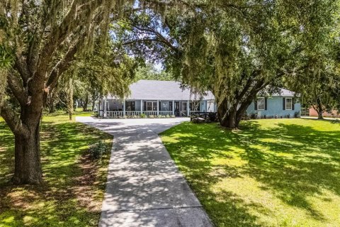 House in Clermont, Florida 4 bedrooms, 207.54 sq.m. № 1808081 - photo 2