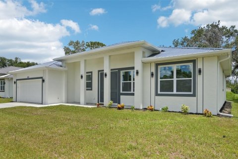 Casa en venta en North Port, Florida, 3 dormitorios, 153.47 m2 № 1909028 - foto 3
