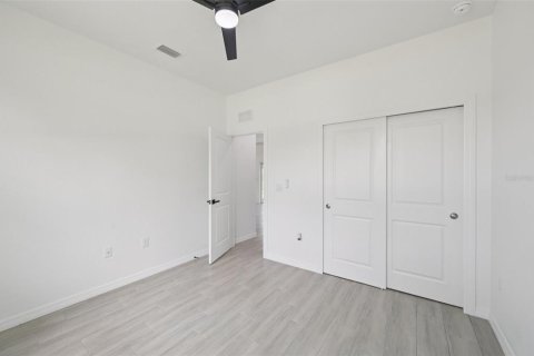Casa en venta en North Port, Florida, 3 dormitorios, 153.47 m2 № 1909028 - foto 29
