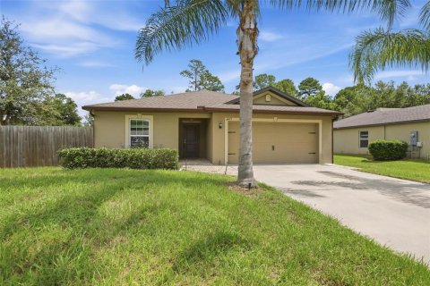 House in Deltona, Florida 3 bedrooms, 133.97 sq.m. № 2369616
