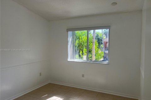 Снять в аренду кондоминиум в Хомстед, Флорида 2 спальни, 84.54м2, № 1950802 - фото 13