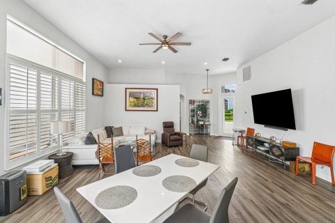 Villa ou maison à vendre à Boca Raton, Floride: 3 chambres, 149.29 m2 № 2251525 - photo 7