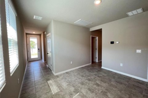 Casa en alquiler en Winter Haven, Florida, 3 dormitorios, 136.01 m2 № 1882690 - foto 17