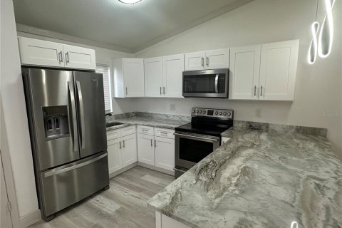 Duplex in Orlando, Florida 3 bedrooms, 87.89 sq.m. № 1915738 - photo 5