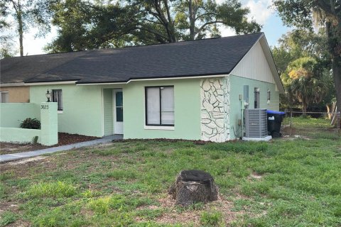 Duplex in Orlando, Florida 3 bedrooms, 87.89 sq.m. № 1915738 - photo 2