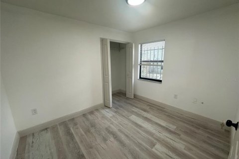 Duplex in Orlando, Florida 3 bedrooms, 87.89 sq.m. № 1915738 - photo 7