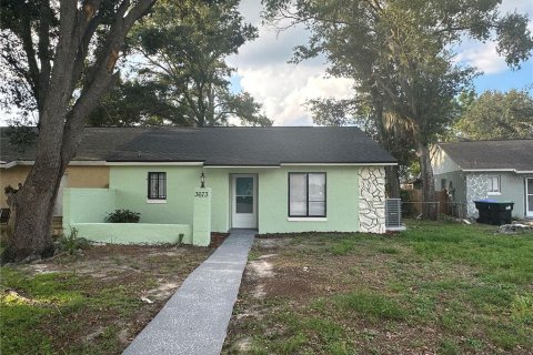 Duplex in Orlando, Florida 3 bedrooms, 87.89 sq.m. № 1915738 - photo 1