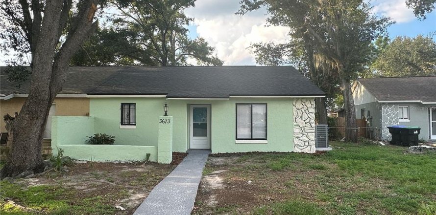 Duplex in Orlando, Florida 3 bedrooms, 87.89 sq.m. № 1915738