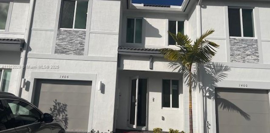 Touwnhouse à Homestead, Floride 3 chambres № 1968697