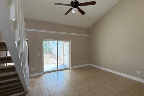 Touwnhouse à vendre à Orlando, Floride: 2 chambres, 93.09 m2 № 2436755 - photo 7