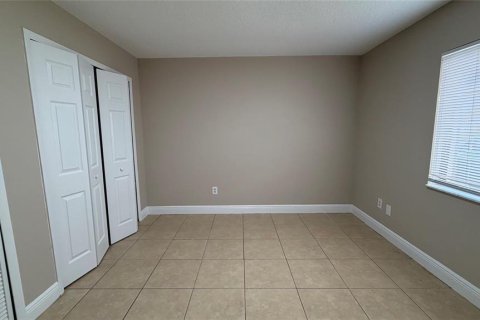 Touwnhouse à vendre à Orlando, Floride: 2 chambres, 93.09 m2 № 2436755 - photo 6