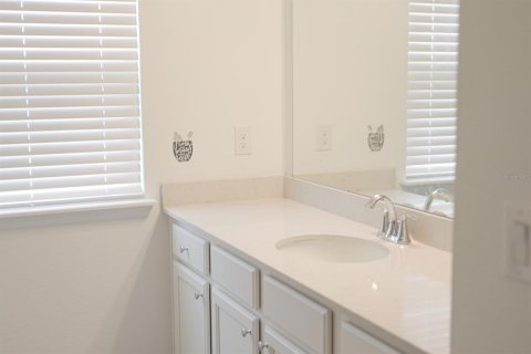 House in Ormond Beach, Florida 4 bedrooms, 213.49 sq.m. № 1800602 - photo 20