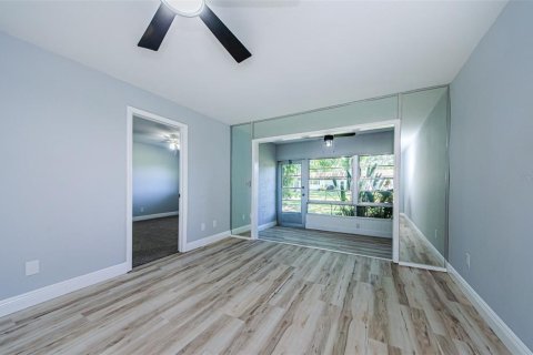Villa ou maison à vendre à Palm Harbor, Floride: 2 chambres, 74.88 m2 № 1637851 - photo 8