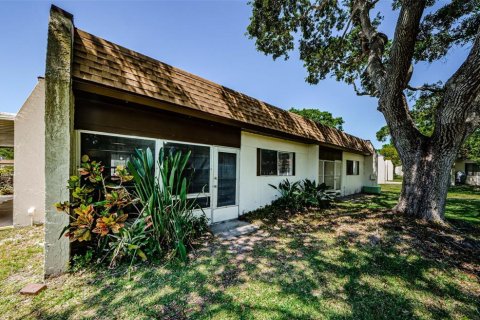 Villa ou maison à vendre à Palm Harbor, Floride: 2 chambres, 74.88 m2 № 1637851 - photo 30