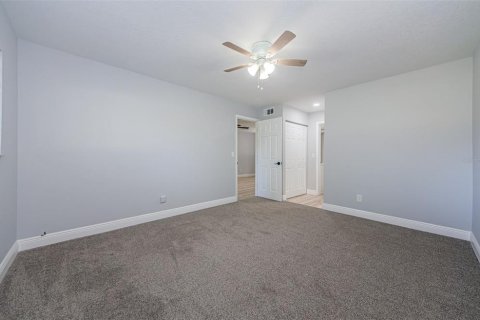 Villa ou maison à vendre à Palm Harbor, Floride: 2 chambres, 74.88 m2 № 1637851 - photo 20