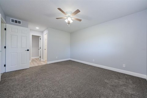 Villa ou maison à vendre à Palm Harbor, Floride: 2 chambres, 74.88 m2 № 1637851 - photo 19