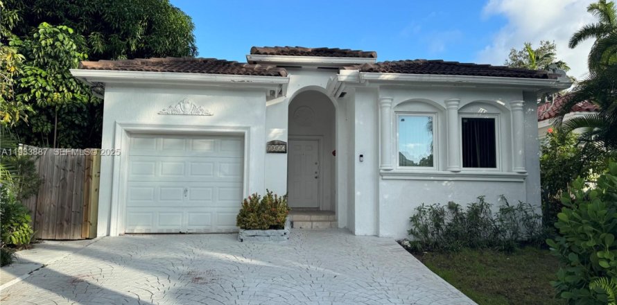 Casa en Miami, Florida 3 dormitorios, 133.04 m2 № 1992235