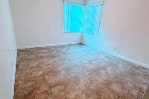 Appartement à louer à Plantation, Floride: 3 chambres, 104.05 m2 № 1945708 - photo 18