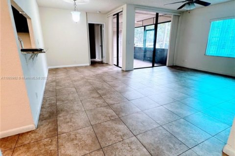 Appartement à louer à Plantation, Floride: 3 chambres, 104.05 m2 № 1945708 - photo 10