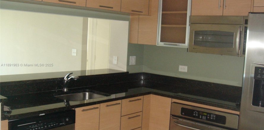 Condo à Miami, Floride, 2 chambres  № 1946501