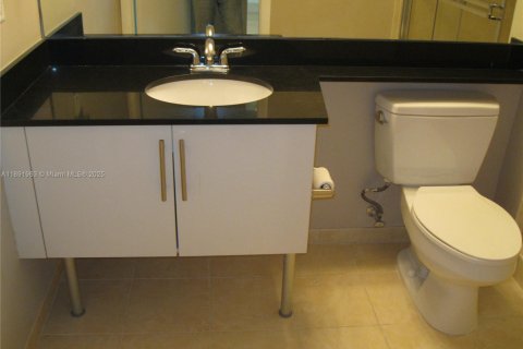Copropriété à louer à Miami, Floride: 2 chambres, 103.12 m2 № 1946501 - photo 21