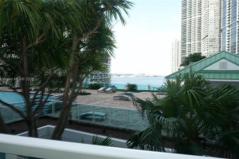 Copropriété à louer à Miami, Floride: 2 chambres, 103.12 m2 № 1946501 - photo 25