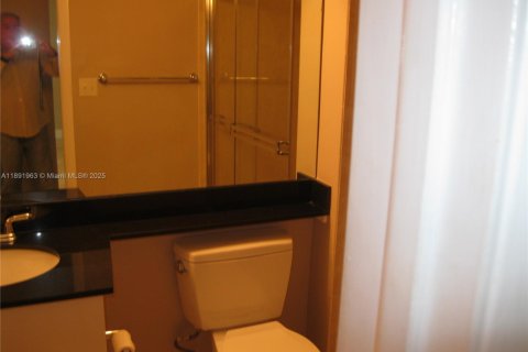 Copropriété à louer à Miami, Floride: 2 chambres, 103.12 m2 № 1946501 - photo 20