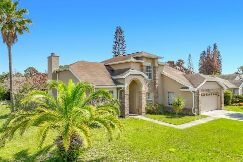 House in Orlando, Florida 4 bedrooms, 221.11 sq.m. № 2166136 - photo 4