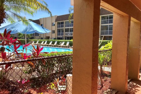 Condo in Sarasota, Florida, 2 bedrooms  № 1609419 - photo 23