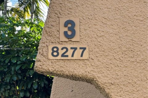 Copropriété à louer à Pinecrest, Floride: 1 chambre, 62.43 m2 № 2058000 - photo 22