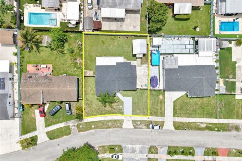 Villa ou maison à vendre à Miami, Floride: 3 chambres, 129.88 m2 № 2180482 - photo 14