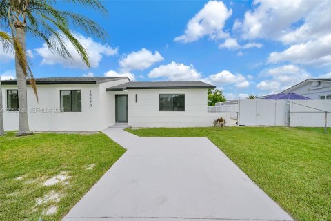 Villa ou maison à vendre à Miami, Floride: 3 chambres, 129.88 m2 № 2180482 - photo 4
