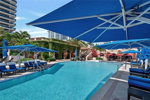 Condo in Miami Beach, Florida, 4 bedrooms  № 1887596 - photo 27