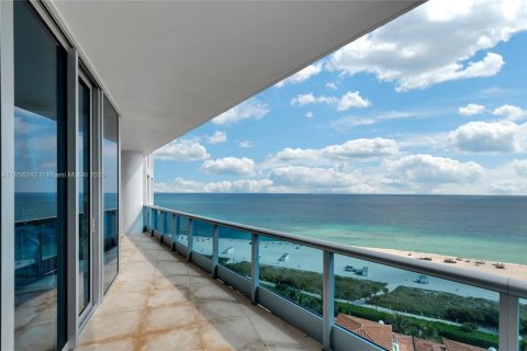 Condo in Miami Beach, Florida, 4 bedrooms  № 1887596 - photo 7