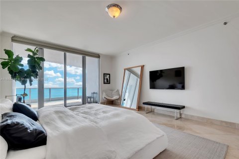Condo in Miami Beach, Florida, 4 bedrooms  № 1887596 - photo 18