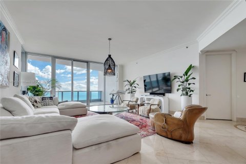 Condo in Miami Beach, Florida, 4 bedrooms  № 1887596 - photo 10