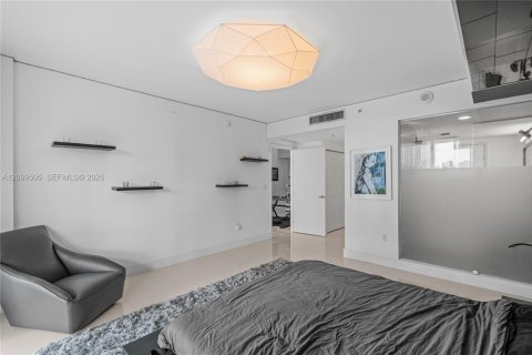 Copropriété à louer à Miami, Floride: 3 chambres, 136.01 m2 № 2400832 - photo 17