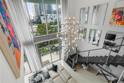Copropriété à louer à Miami, Floride: 3 chambres, 136.01 m2 № 2400832 - photo 12