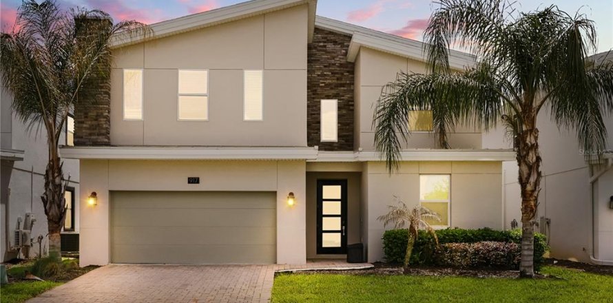 Villa ou maison à Davenport, Floride 8 chambres, 363.71 m2 № 2134736