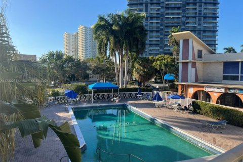 Copropriété à vendre à Hallandale Beach, Floride: 1 chambre, 29.73 m2 № 1985269 - photo 1