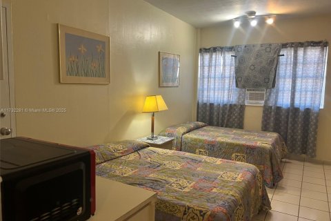 Copropriété à vendre à Hallandale Beach, Floride: 1 chambre, 29.73 m2 № 1985269 - photo 2