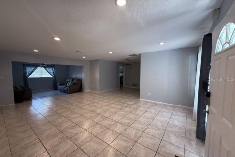 Casa en alquiler en Casselberry, Florida, 3 dormitorios, 169.92 m2 № 1918842 - foto 3