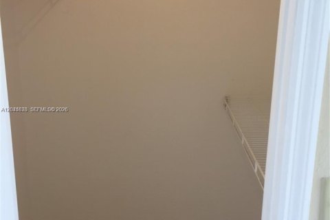 Condo in Sunrise, Florida, 2 bedrooms № 2174294 - photo 23