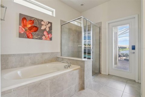 Villa ou maison à vendre à Kissimmee, Floride: 9 chambres, 407.93 m2 № 2430343 - photo 14