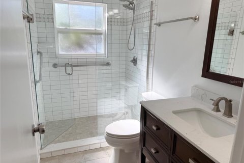 Villa ou maison à vendre à Mount Dora, Floride: 2 chambres, 124.12 m2 № 2425885 - photo 16