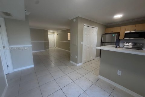 Condominio en alquiler en Homestead, Florida, 3 dormitorios, 102.1 m2 № 2025395 - foto 9