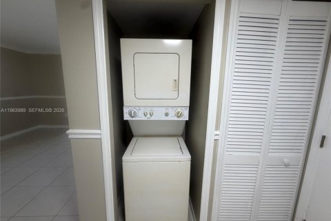 Condominio en alquiler en Homestead, Florida, 3 dormitorios, 102.1 m2 № 2025395 - foto 25